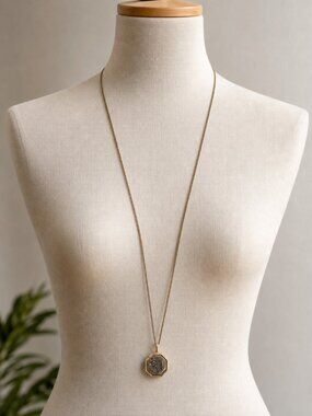 Kendra Scott Davis Pendant Necklace- Rose Gold with Chocolate Drusy